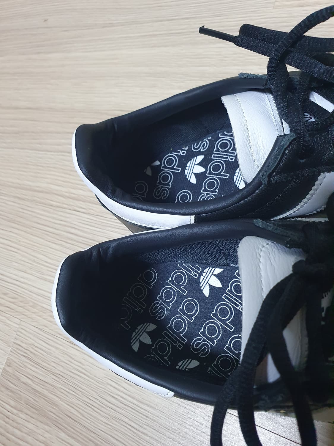 아디다스 스페지알 블랙 스니커즈 255 상품이미지9