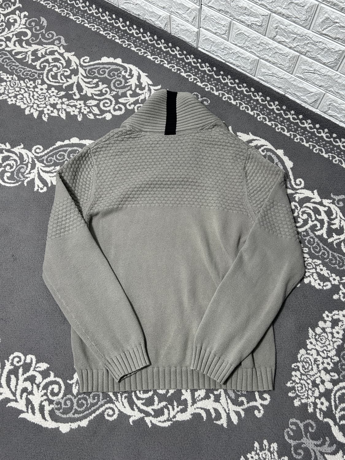 아르마니 익스체인지 숄 카라 니트 상품이미지5