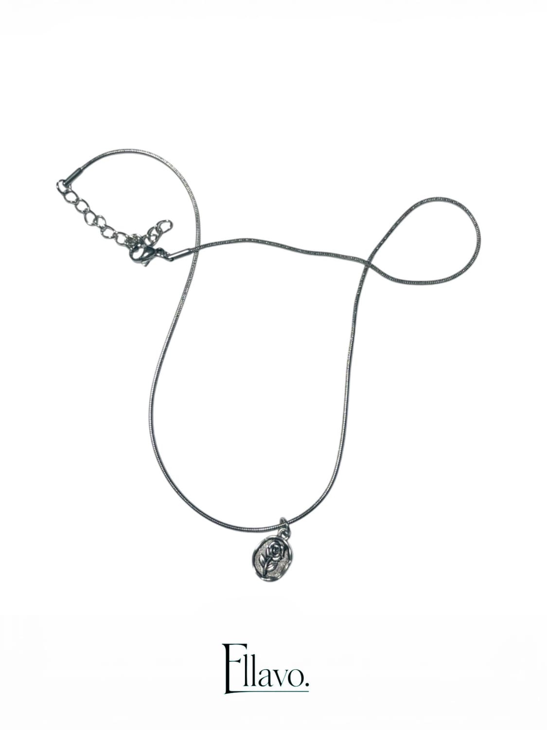 Ellavo Rose Emblem silver chain 상품이미지1