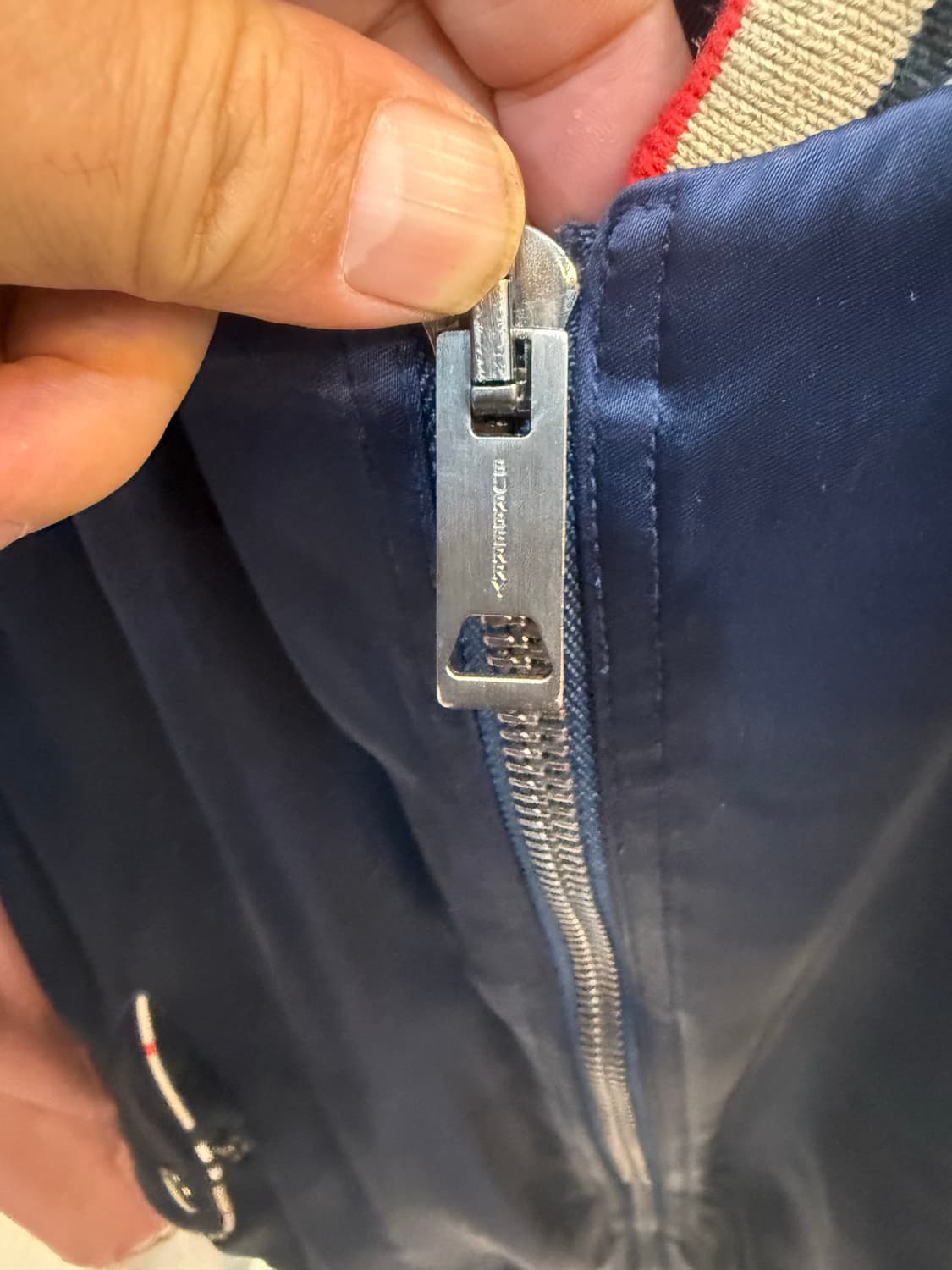 38/55-66 정품 버버리 붐버자켓 팝니다 상품이미지4