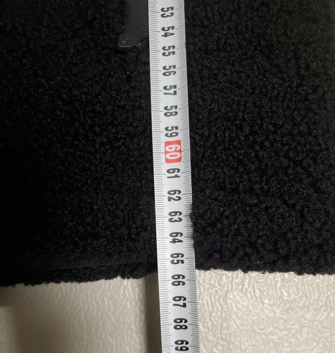 새상품급) 몽벨 남녀공용 블랙 노벨티 플리스자켓 사이즈100 L

사진처 상품이미지3