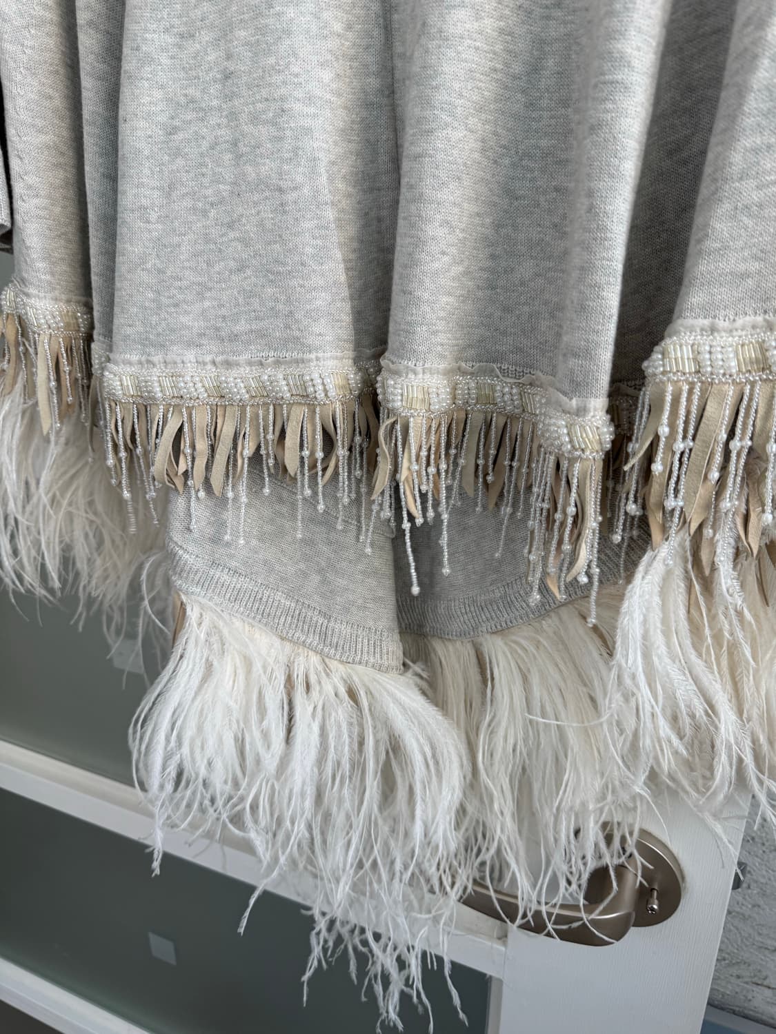 [Sacai] 사카이 깃털 장식 니트 상품이미지10