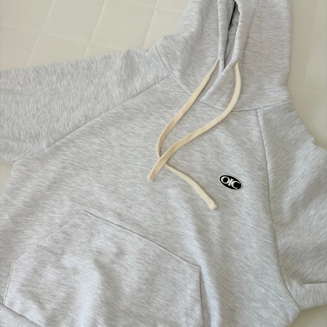 오아이오아이 후드티 상품이미지4