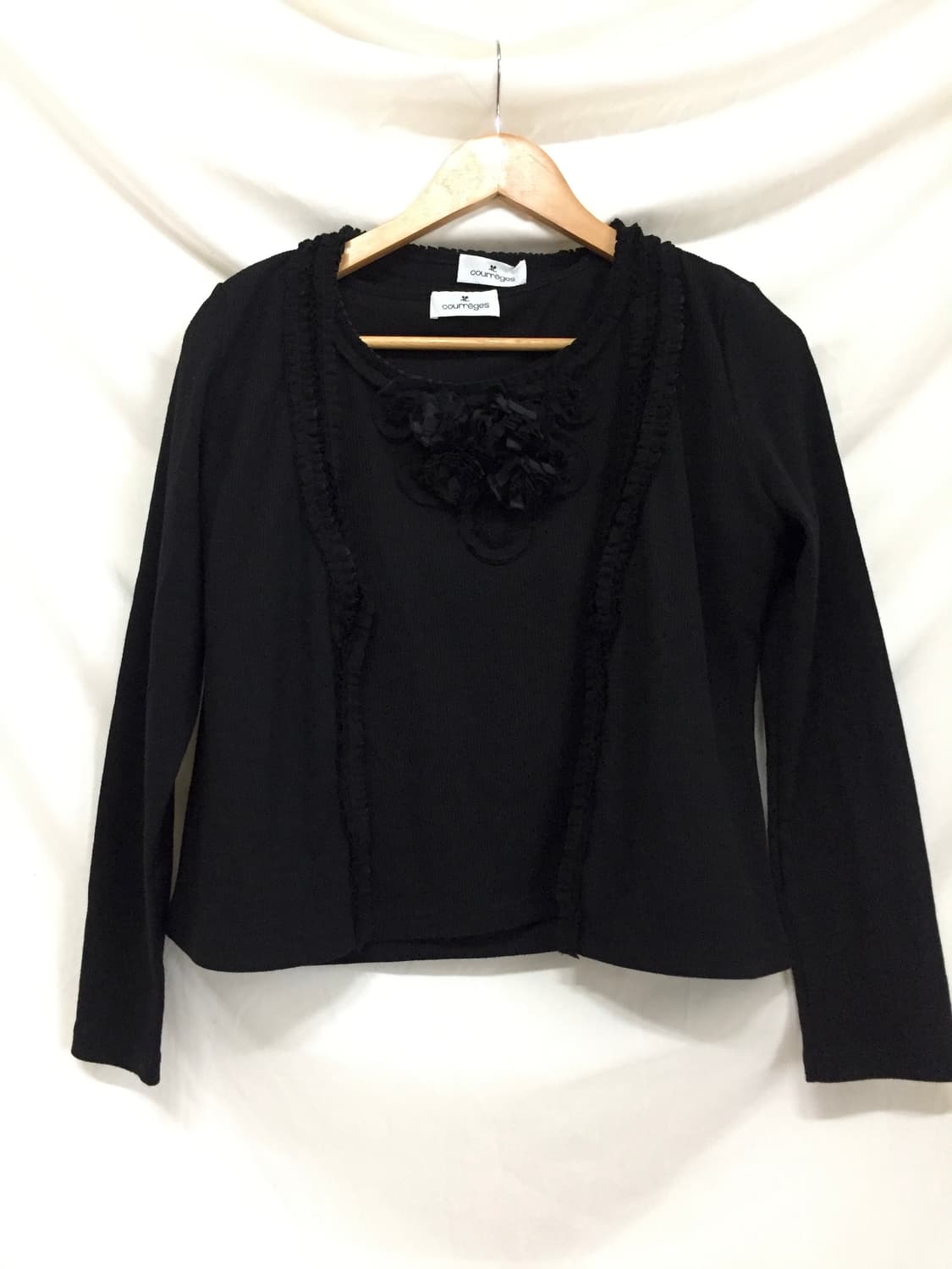 courreges 블랙 코사지 반팔&가디건 set 상품이미지8