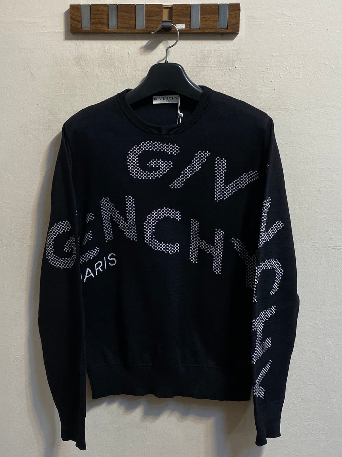 지방시 로고 스웨트셔츠 상품이미지1