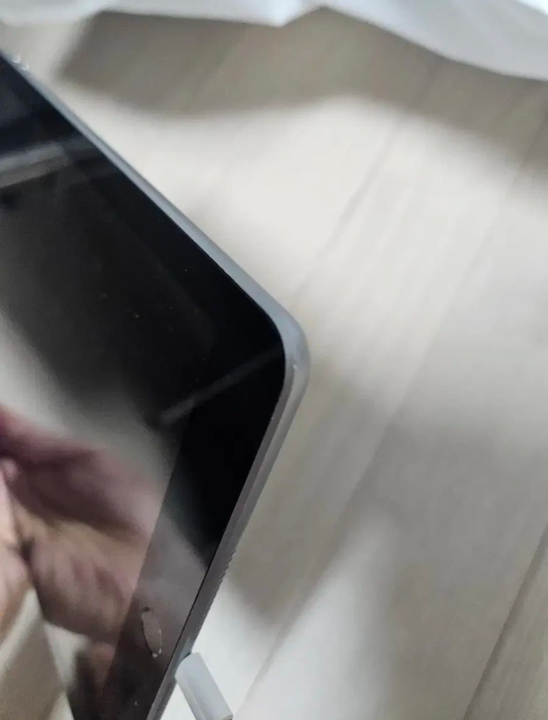 아이패드 6세대 32G wifi 실버+애플펜슬 상품이미지9