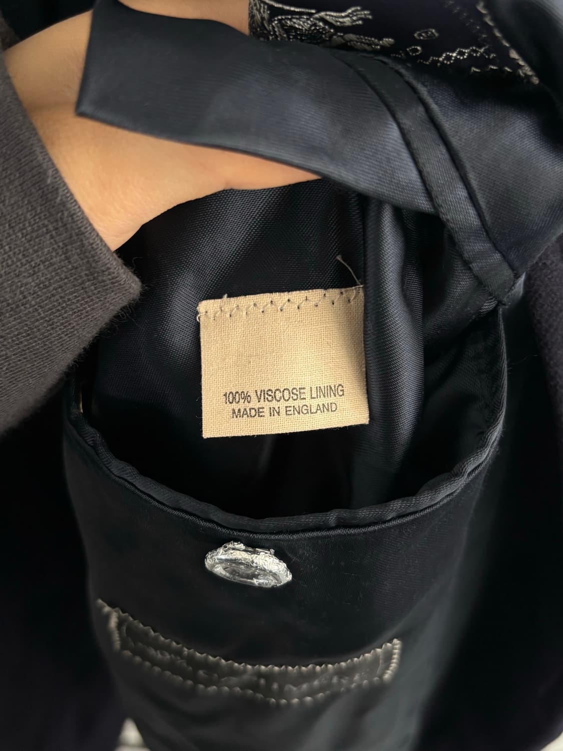 Burberry 버버리 히든 싱글 네이비 코트 상품이미지10