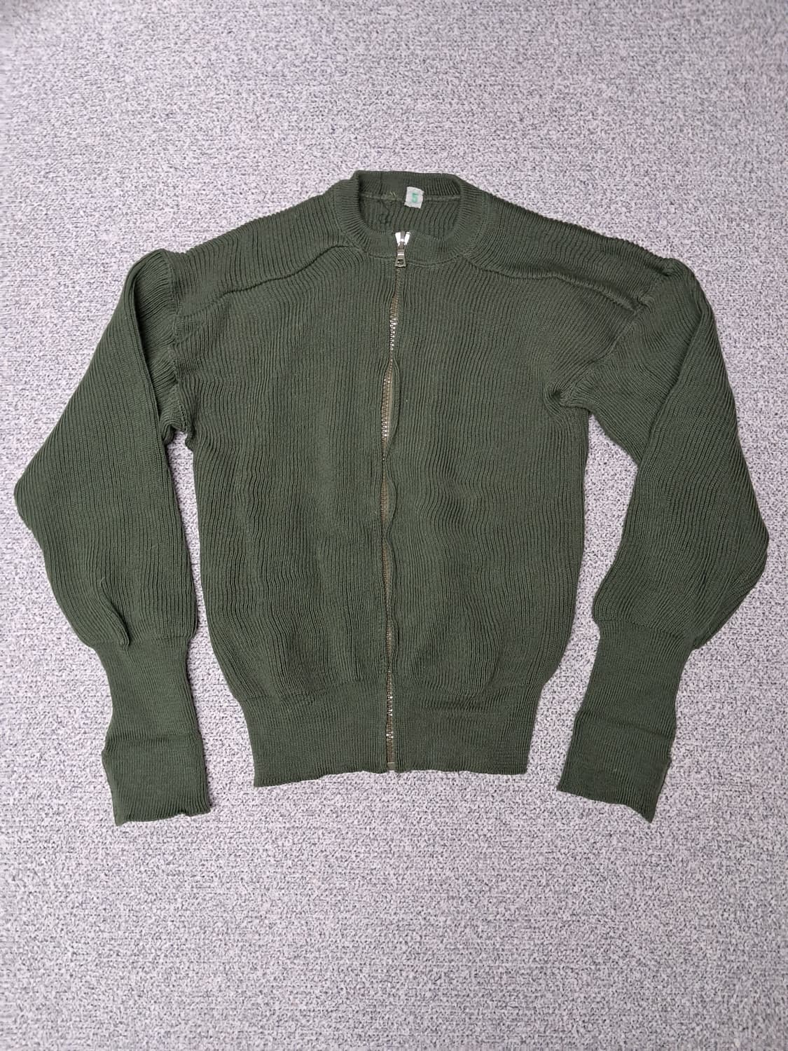 스웨덴군 니트집업 상품이미지1