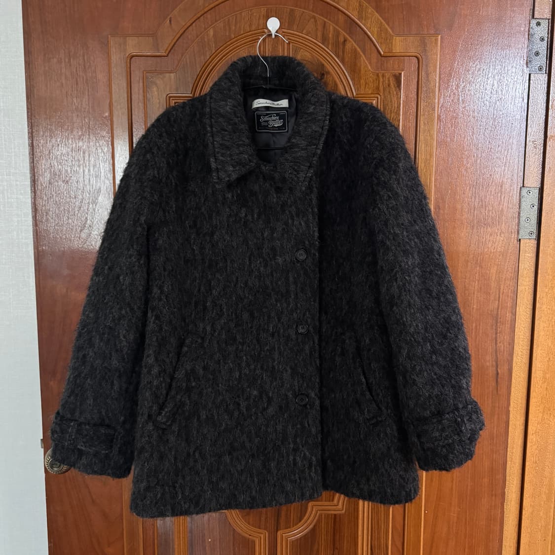 썸웨어버터 헤어리 울 하프코트 차콜 상품이미지3