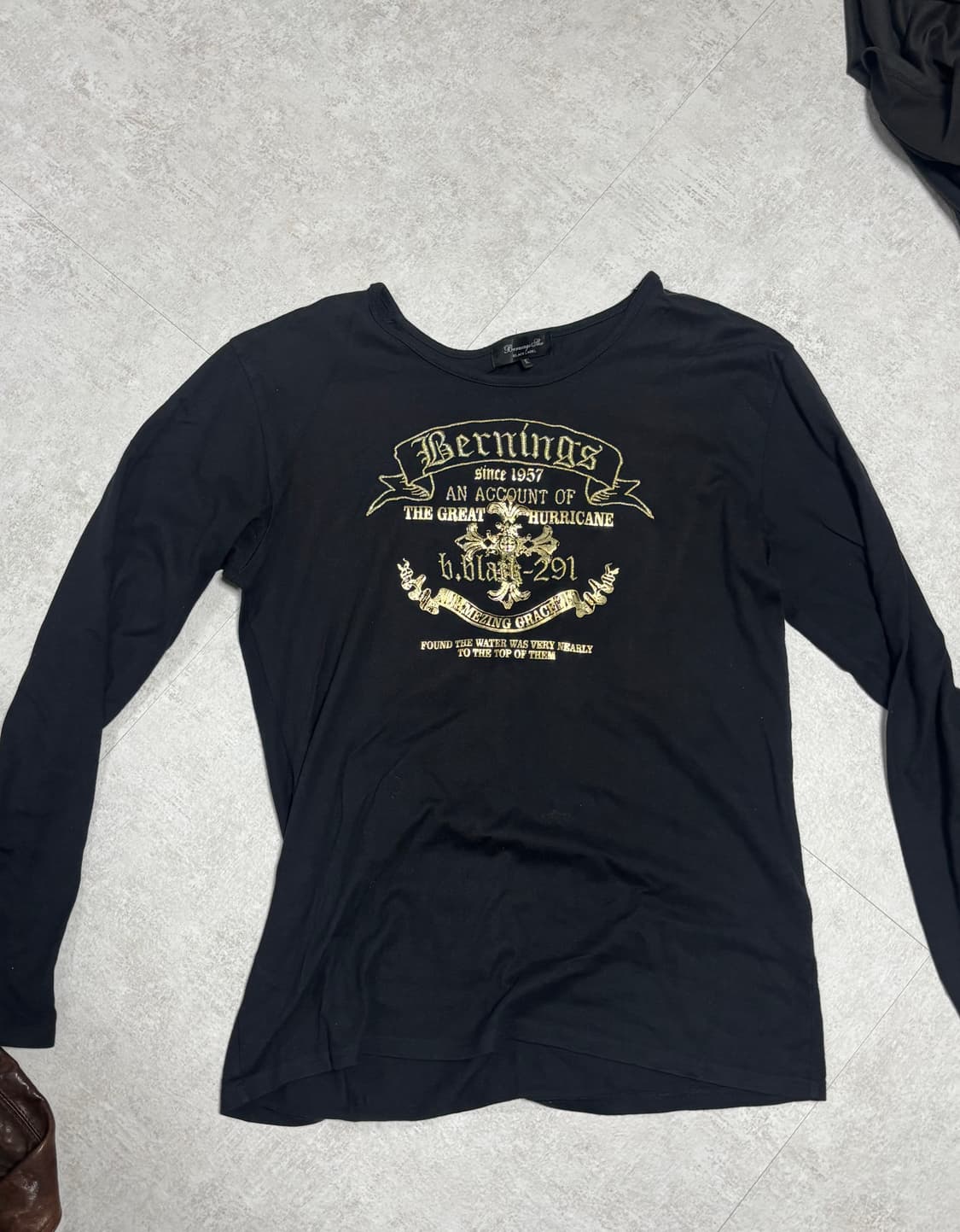 Bernings sho 긴팔 티셔츠 상품이미지3