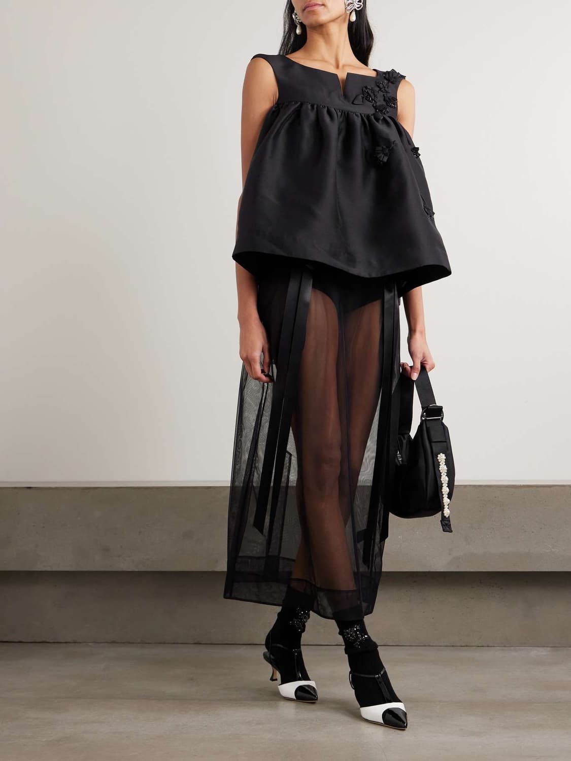 [8,10]슈슈통 25fw Notched Fluffy 슬리브리스 탑 상품이미지3