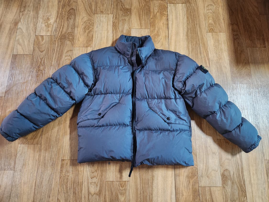 [M]스톤아일랜드 23fw 크링클랩스 논후드 리드그레이 상품이미지3