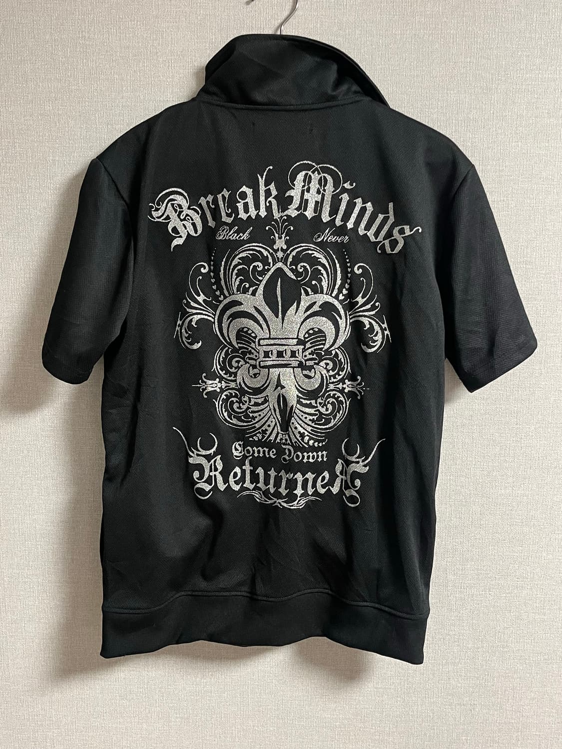 [펑크] 레터링 실버 반팔 집업 상품이미지4