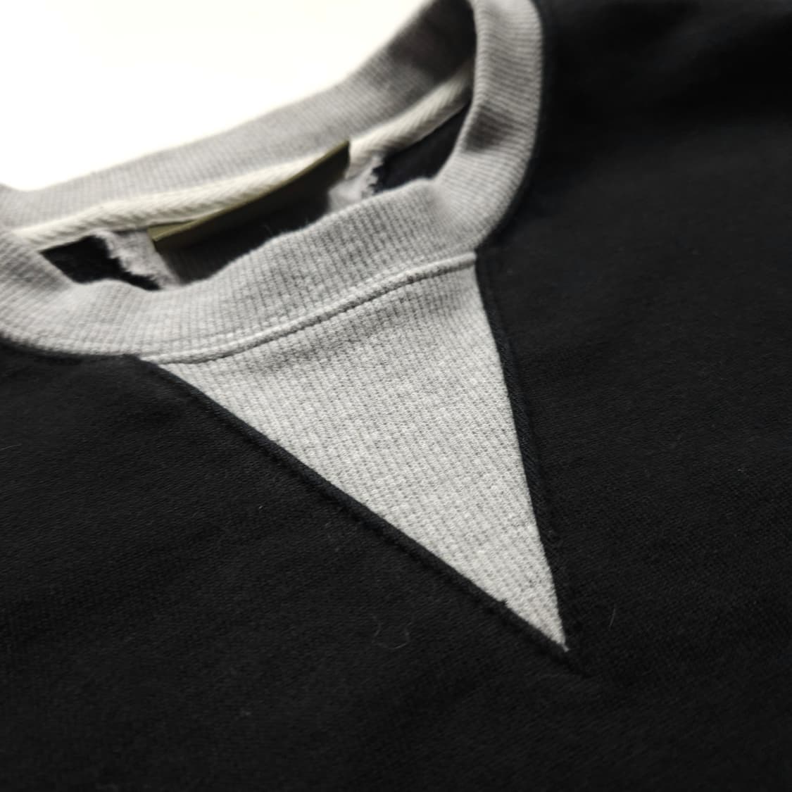 유니폼브릿지 투톤 디테일 크루넥 스웻 셔츠(XL) 상품이미지4