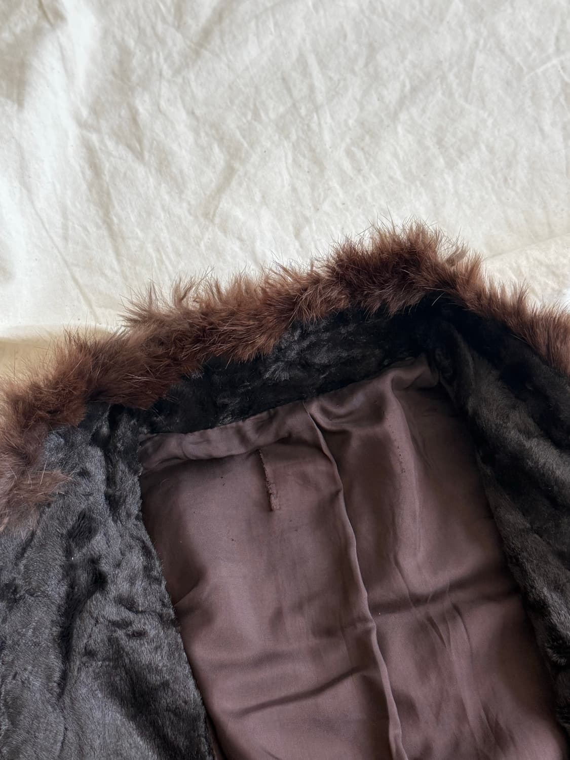 딥브라운 래빗퍼 트리밍 퍼 자켓 상품이미지8