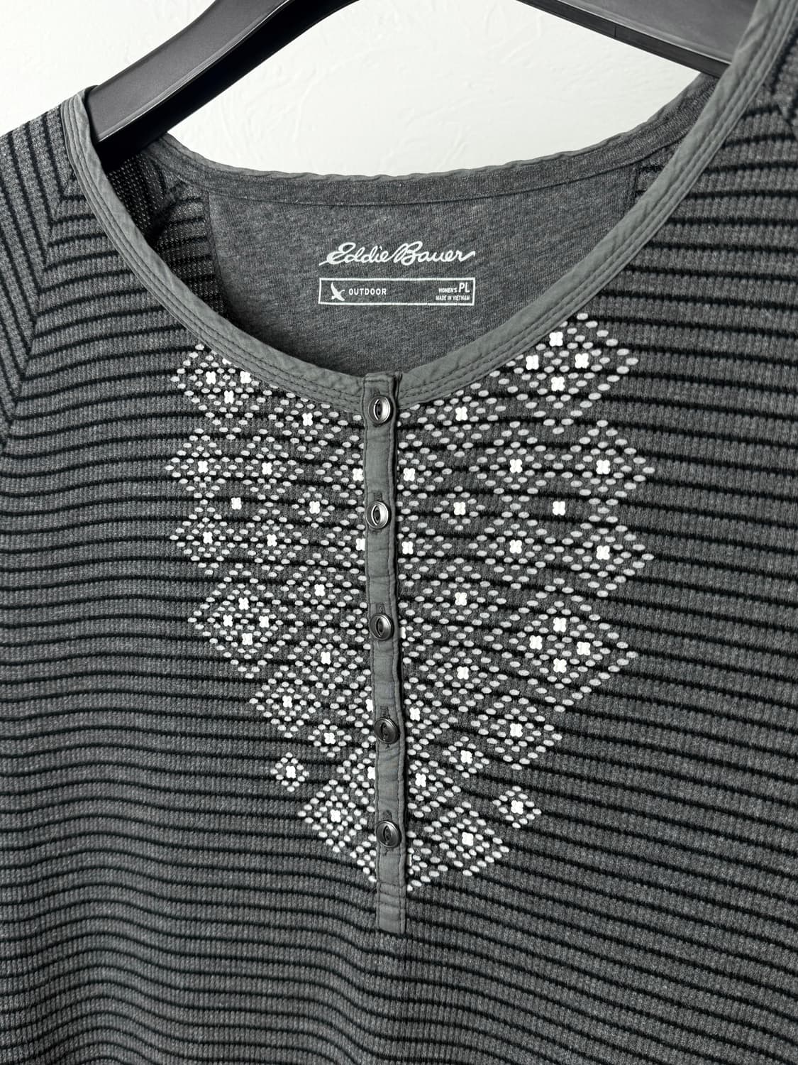 에디바우어 헨리넥 와플 롱 슬리브 상품이미지3