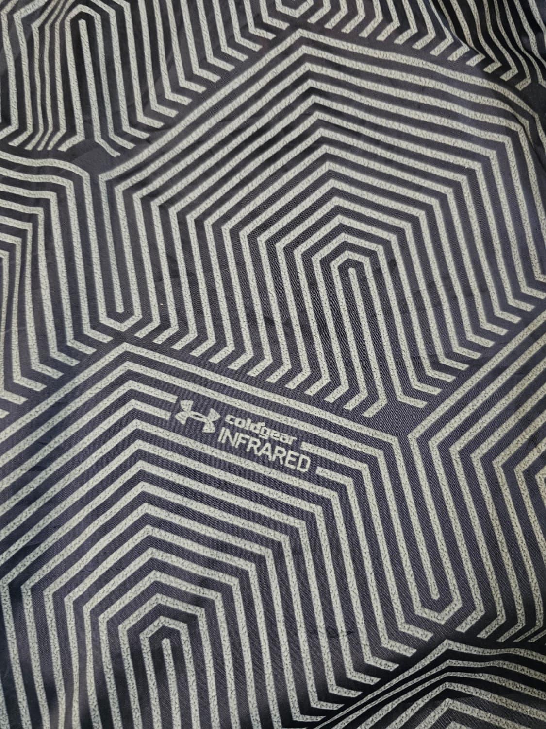 [L] (japan) 언더아머 팀 UA 트라이 스포츠 경량 패딩 자켓 상품이미지7