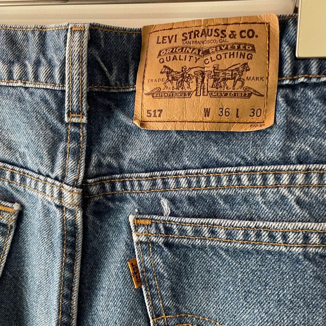 90s 리바이스 517 오렌지탭 부츠컷 데님팬츠 상품이미지7