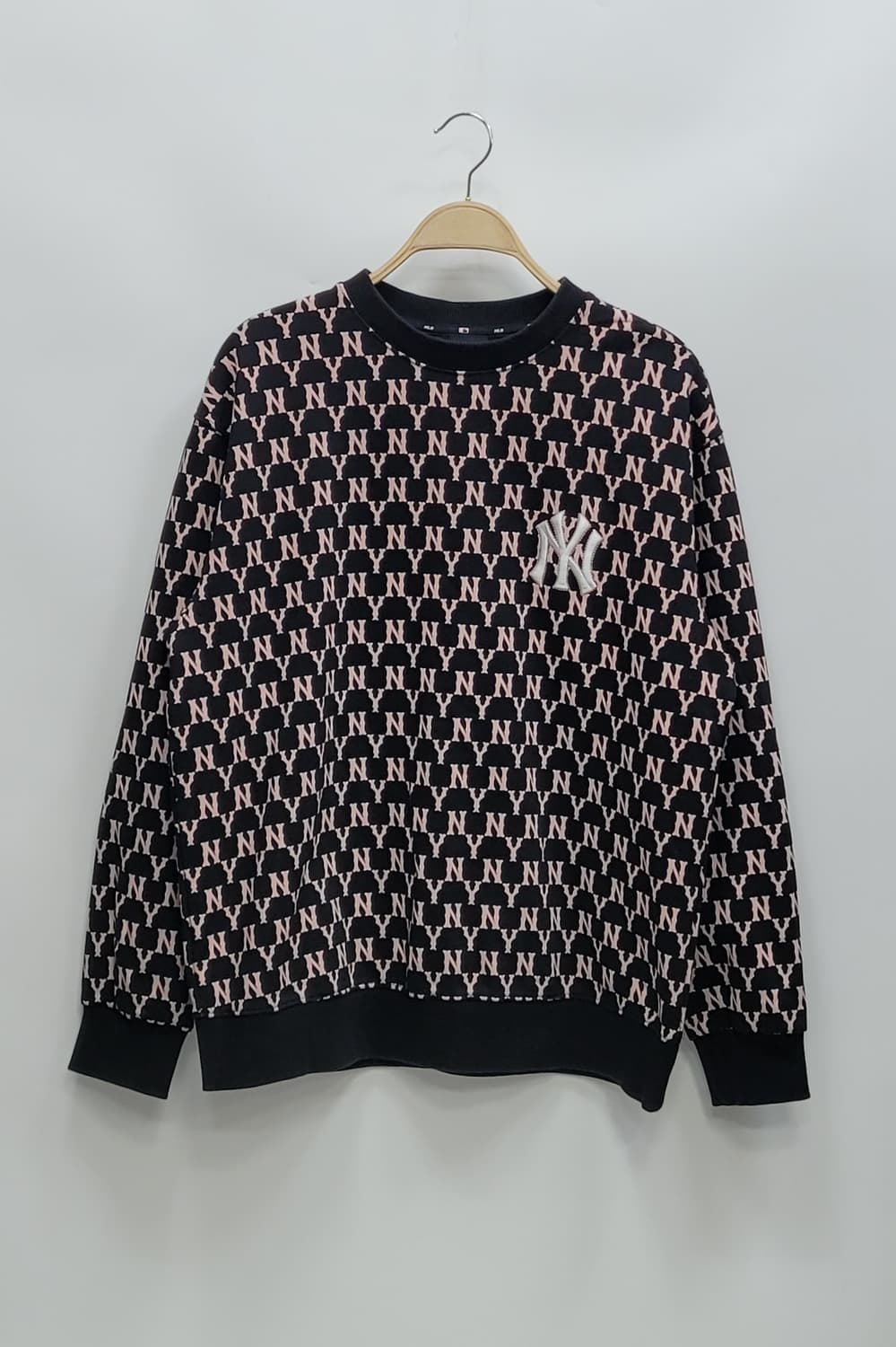 MLB 21FW 엠엘비 뉴욕양키즈 모노그램 오버핏 맨투맨 / 100(L) 상품이미지1