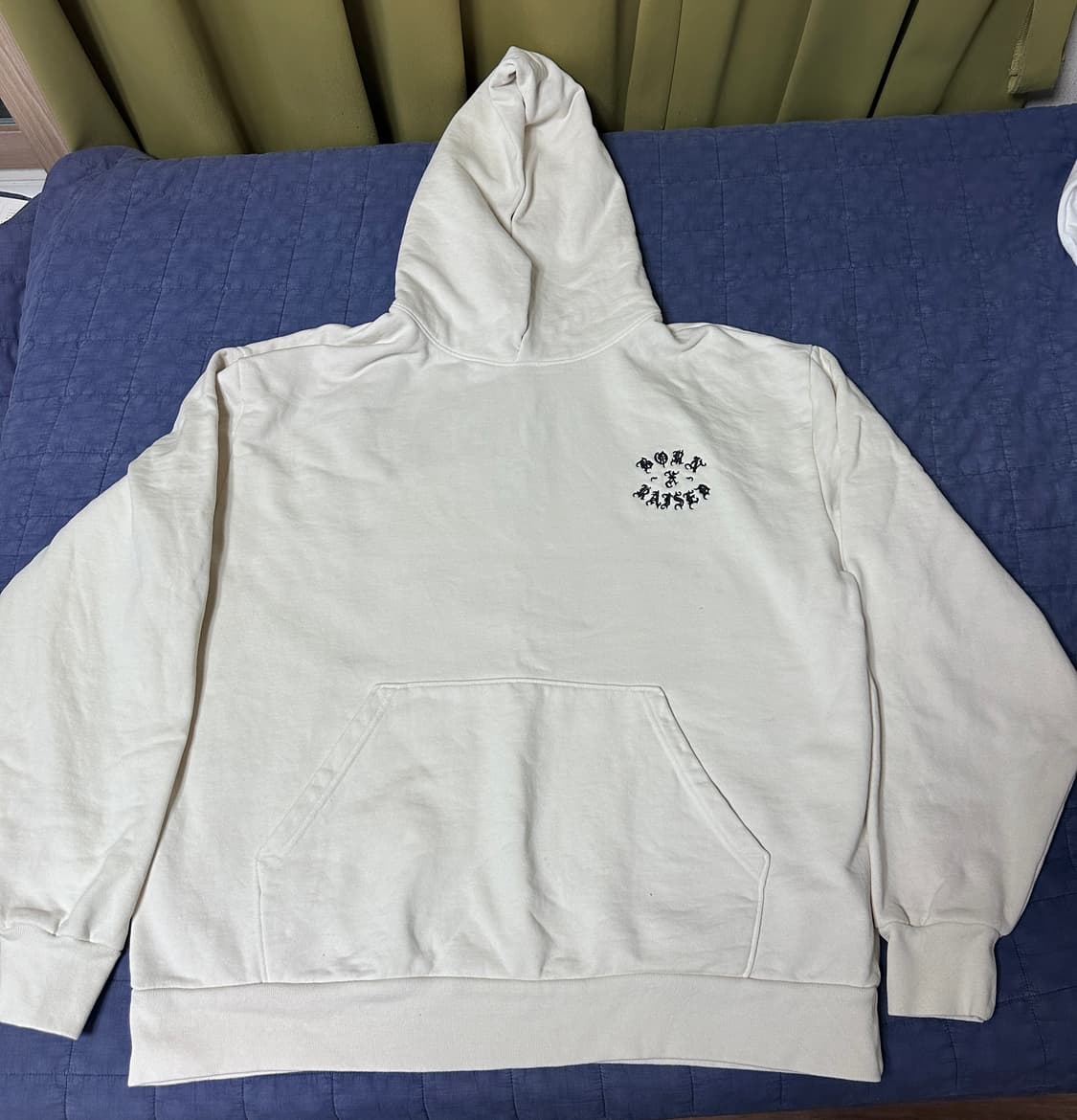 Born x Raised 로고 자수 후드티 상품이미지1