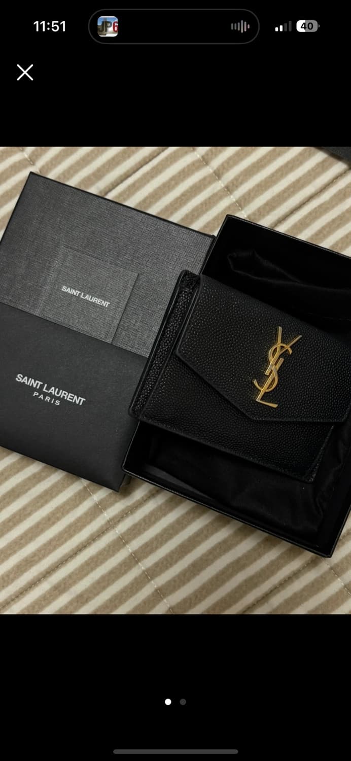 입생로랑 카드지갑 풀박스 판매합니다 상품이미지1