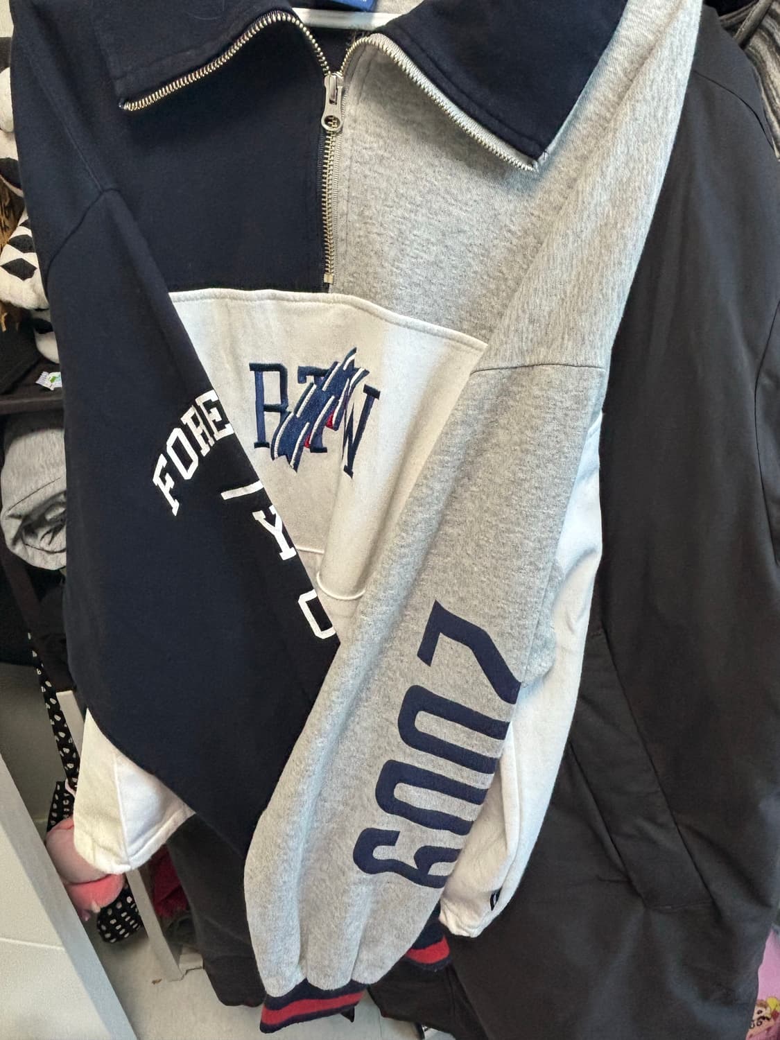 로맨틱크라운 아노락 반집업 맨투맨 L 상품이미지4