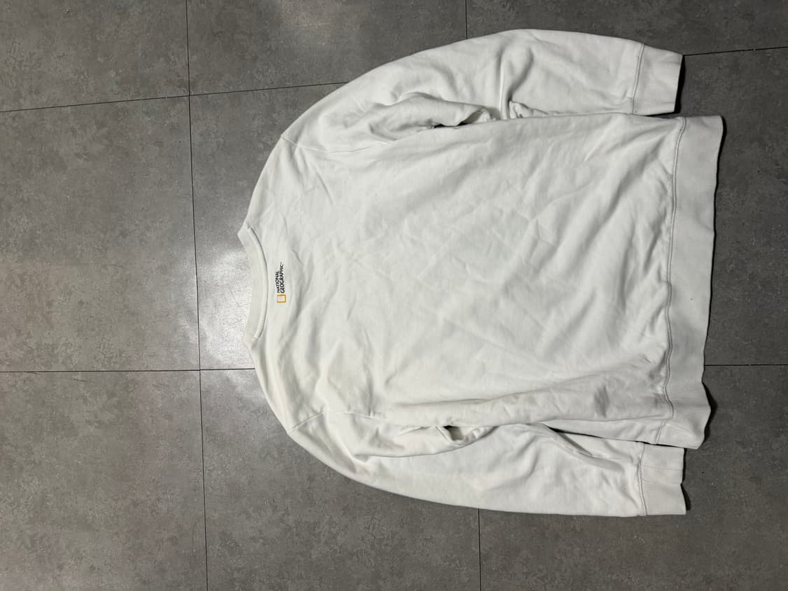  내셔널지오그래픽 화이트컬러 스웻셔츠 티셔츠 100size     상품이미지6