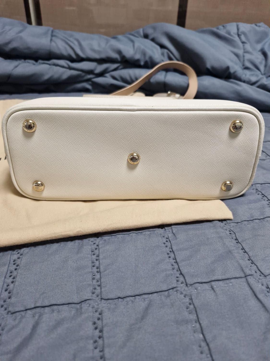 메트로시티 아이보리 토트백 앤 숄더백  상품이미지6