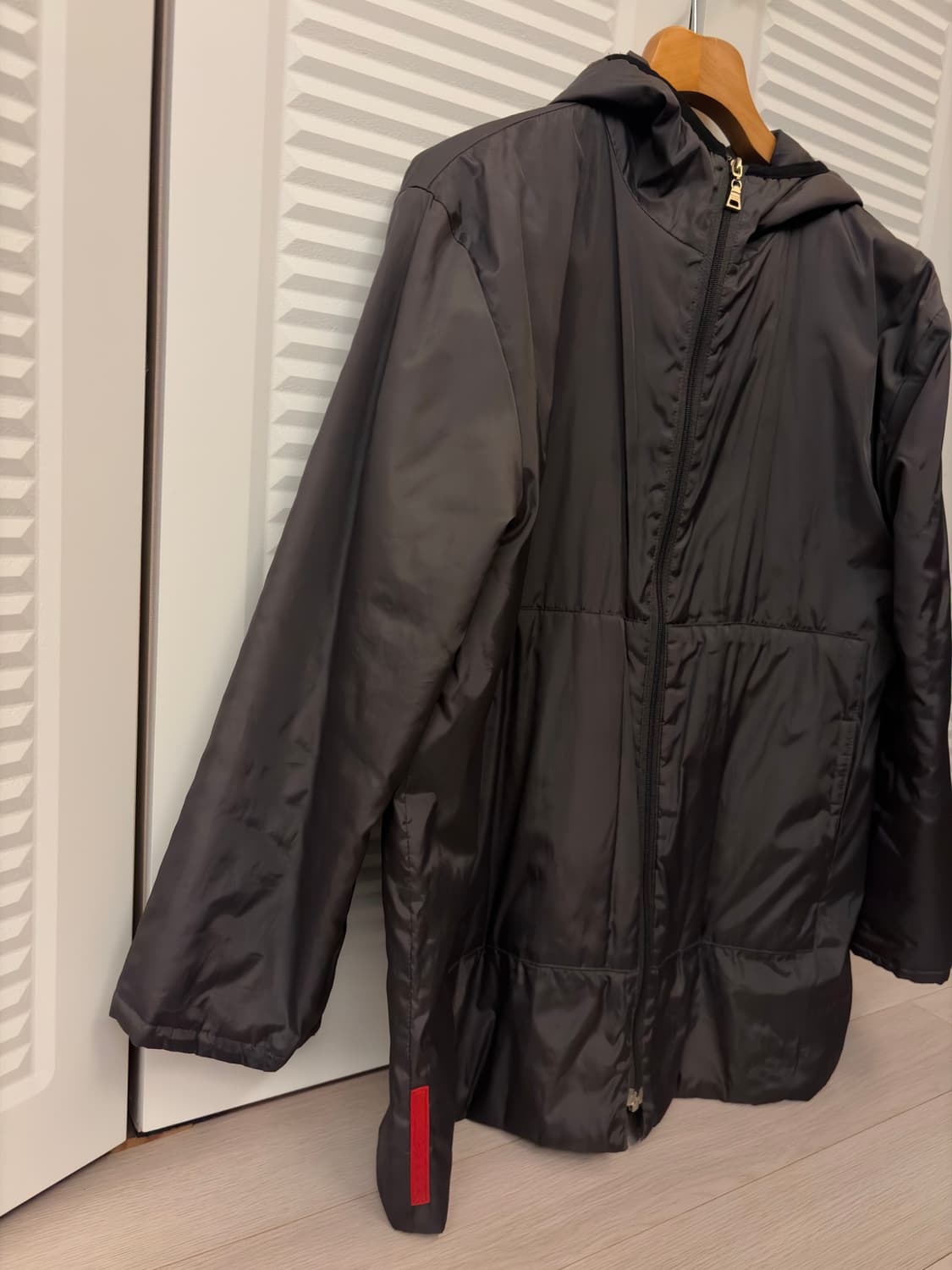 빈티지 프라다 스포츠 경량 패딩 다크올리브 상품이미지3