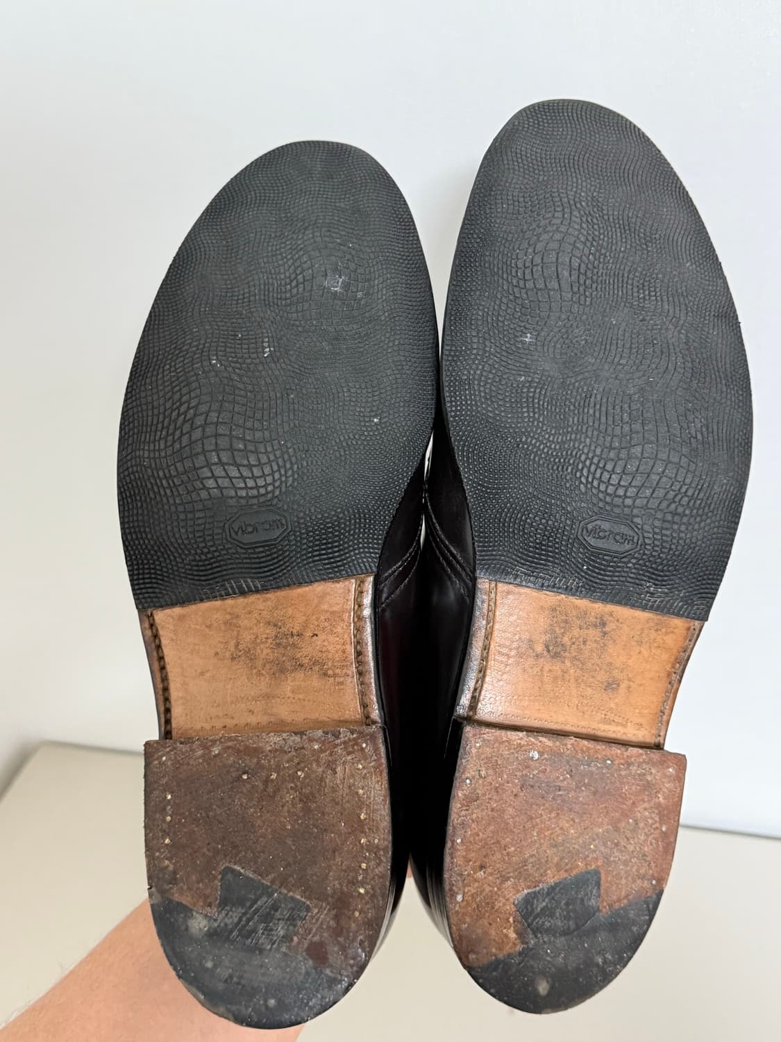 알든 954 8 1/2 D 싱클몽크 코도반 버건디 상품이미지5