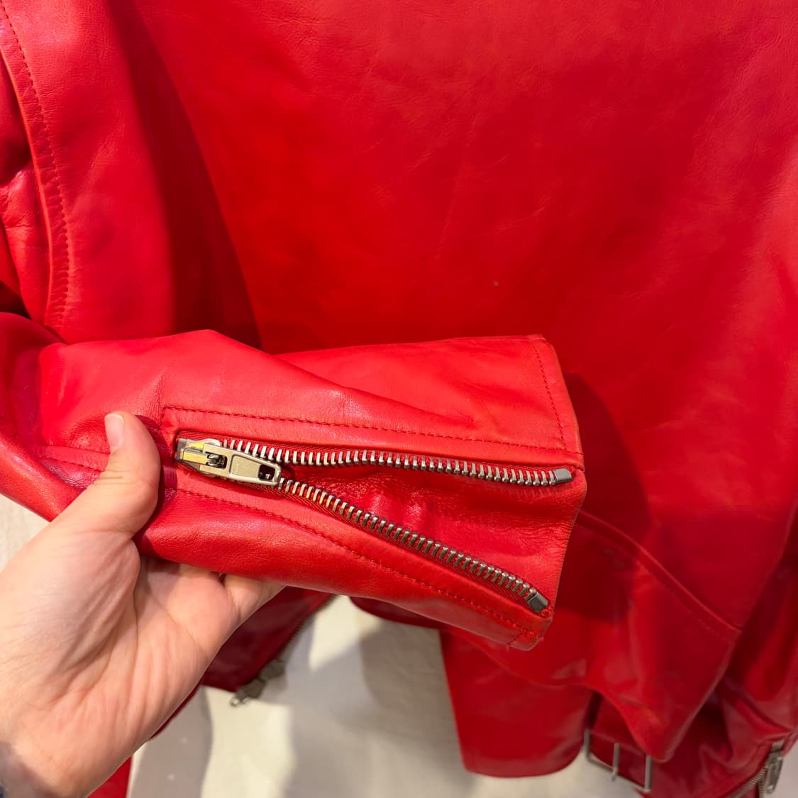 발렌시아가 레드 가죽 라이더 자켓 상품이미지8