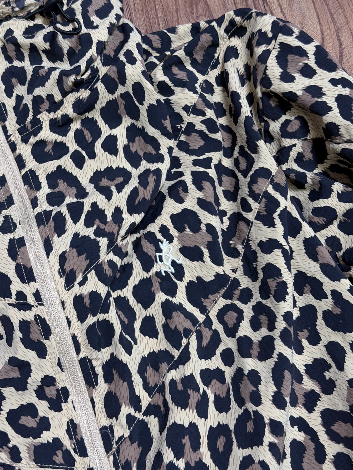 그라미치 레오파드 나일론 자켓 상품이미지2