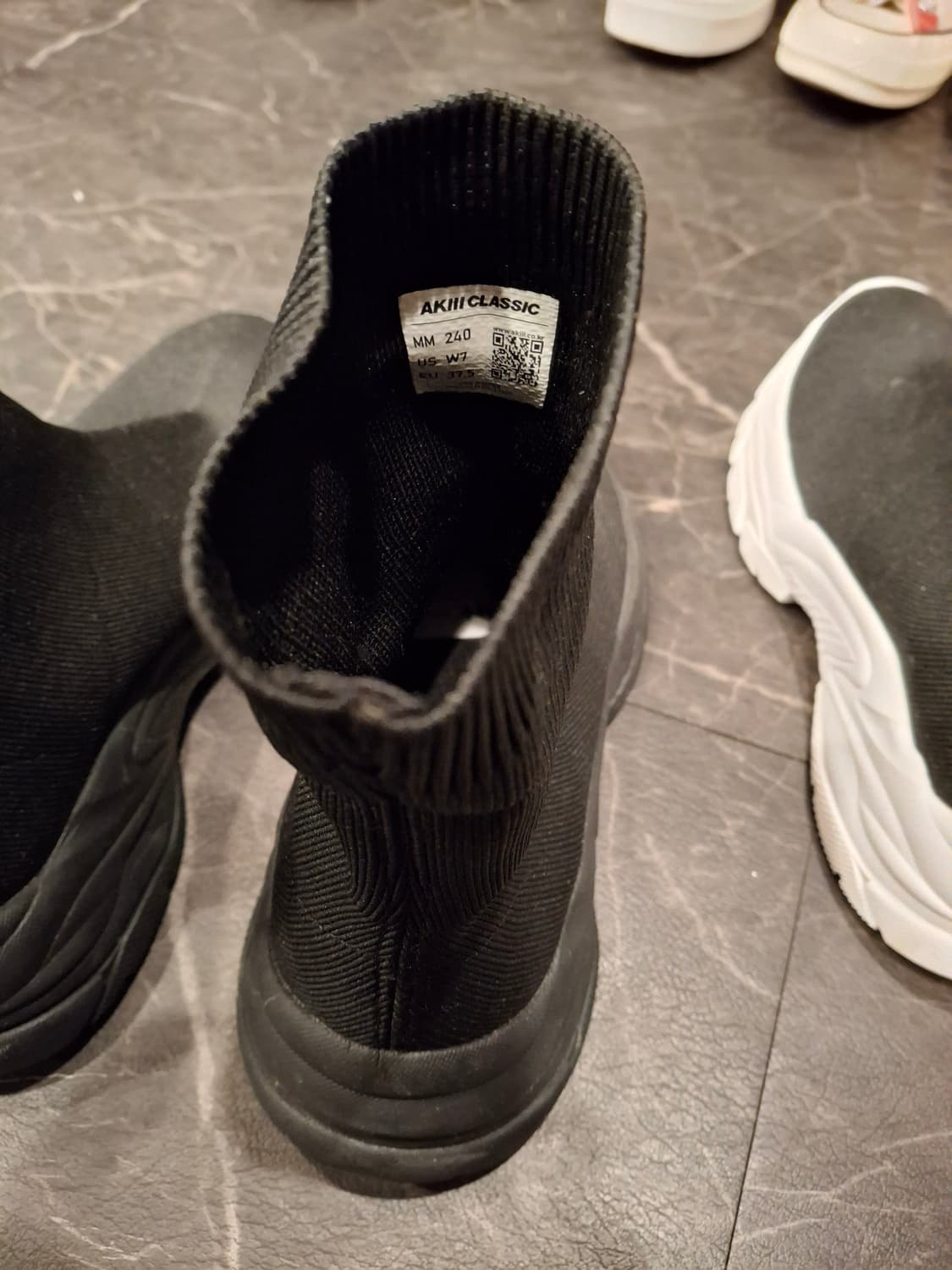 (마지막특가) 아키클래식 삭스부츠 블랙/화이트 240 상품이미지5
