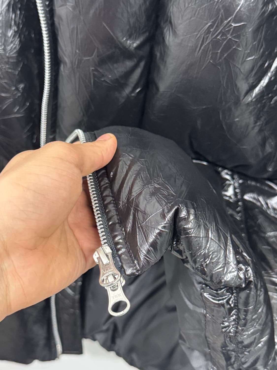 브라운야드 다테처블 헤비다운 유광패딩 5사이즈 상품이미지4