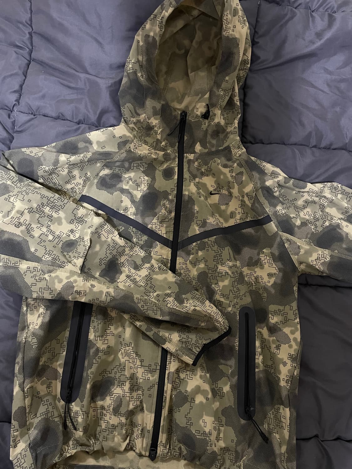 나이키 테크 드라이핏 우븐 카모 후드 바람막이 자켓 HV0980-210 상품이미지1