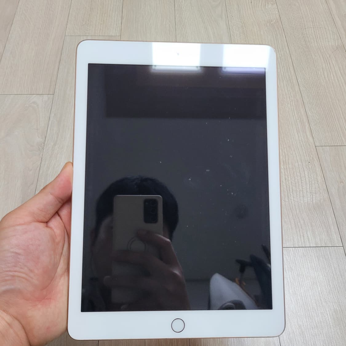 애플 아이패드 6세대 128기가 로즈골드 와이파이  상품이미지1