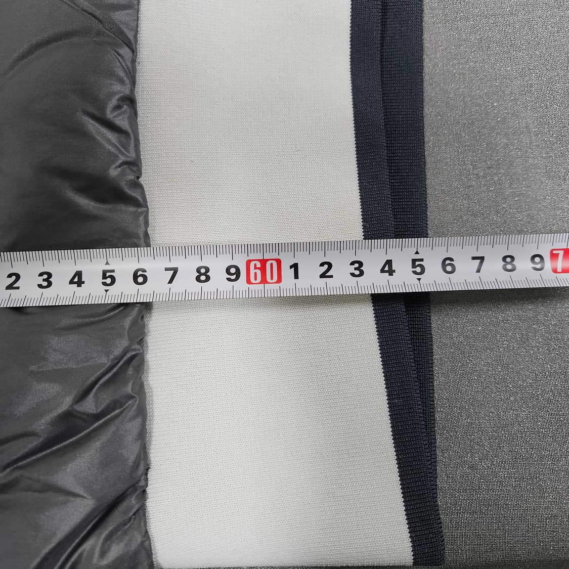 95-100) 빈폴스포츠 후드 배색 덕다운 경량패딩 상품이미지8