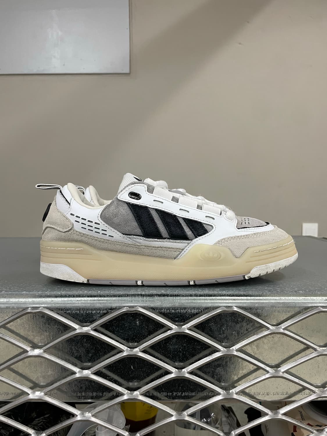 아디다스 아디 2000 화이트 코어 블랙 230 상품이미지4