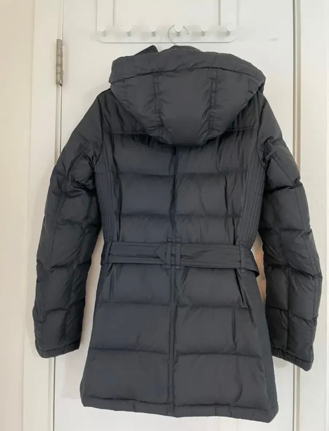 XS) 버버리 브릿 여성 패딩 블랙 상품이미지4