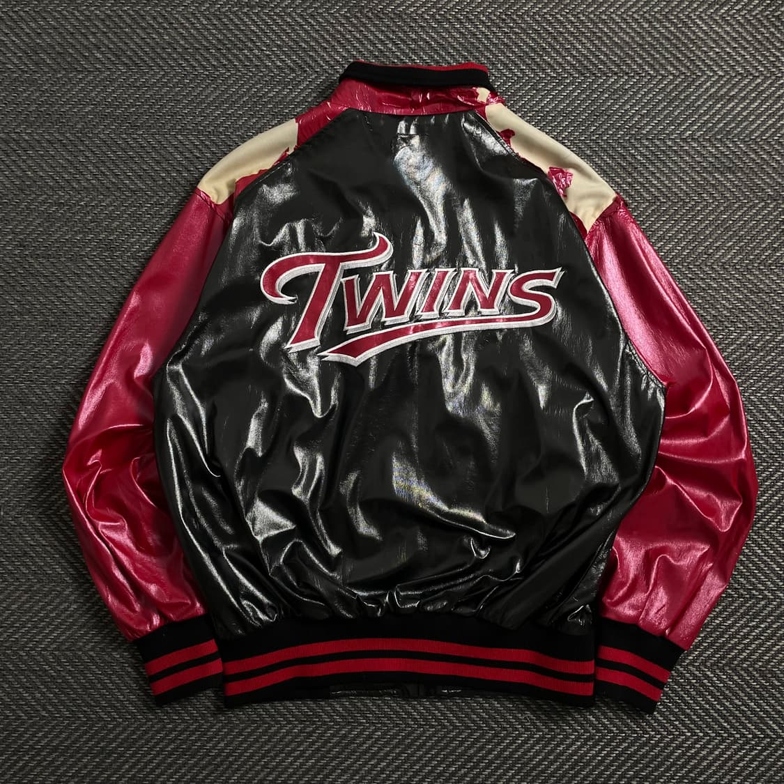 데상트 KBO Lg 트윈스 유광 바시티 자켓 o 4109 상품이미지1