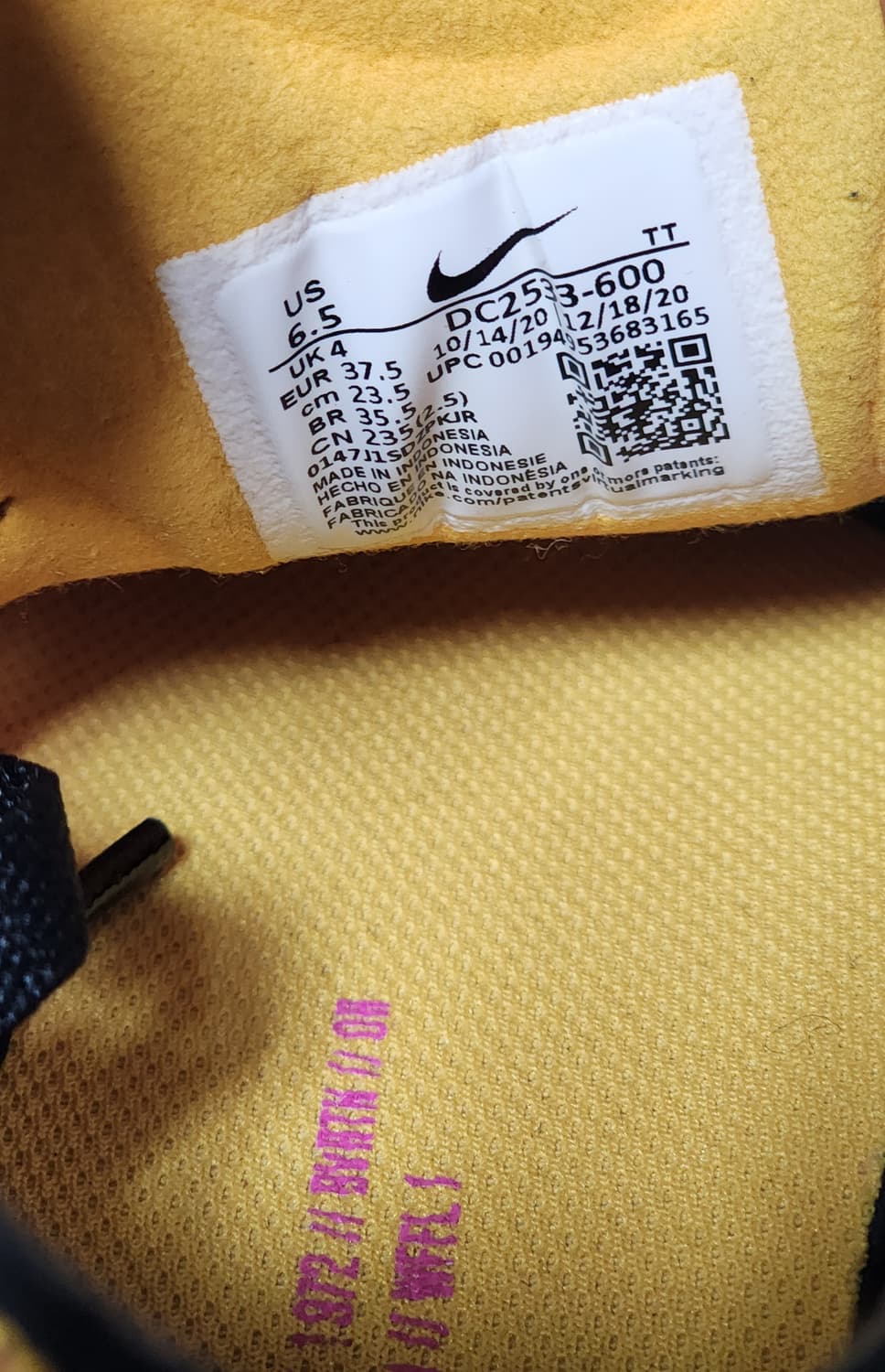 나이키 와플 원 DC2593-600 핑크/옐로우 250mm 상태좋음 상품이미지7