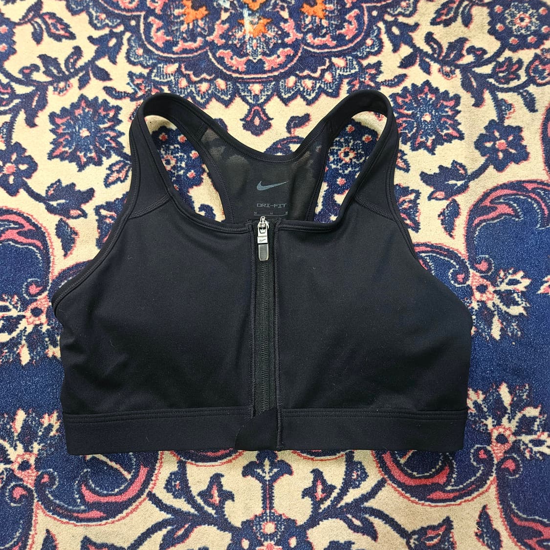 나이키(Nike) 드라이핏 스우시 프론트 집업 탑 M size 상품이미지3