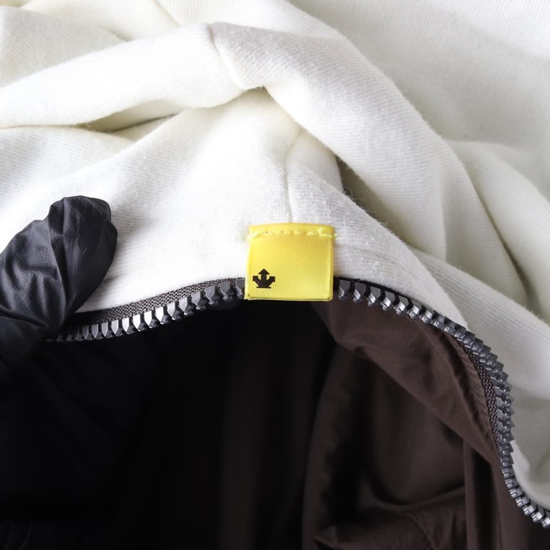 데상트 리버시블 양면 후드 집업 90 상품이미지7