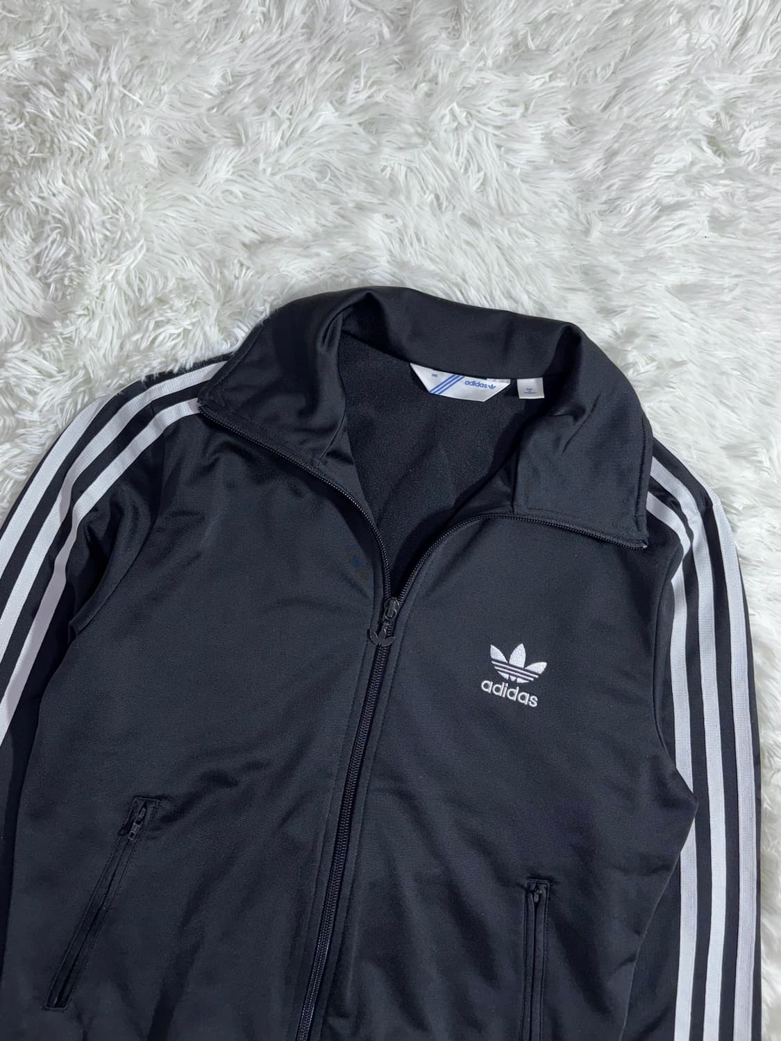 아디다스 빅로고 블랙 유로파 트랙탑  상품이미지9