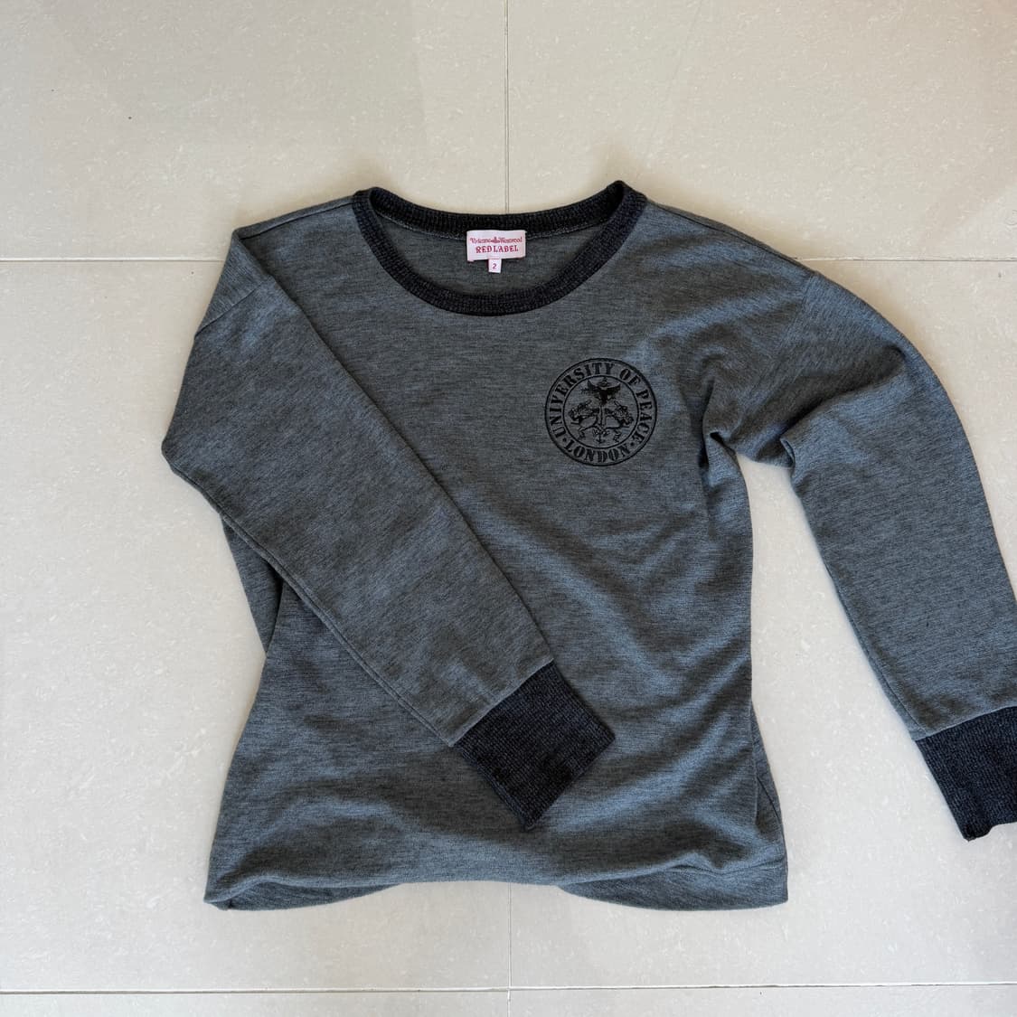 Vivienne Westwood University of peace 탑 상품이미지1