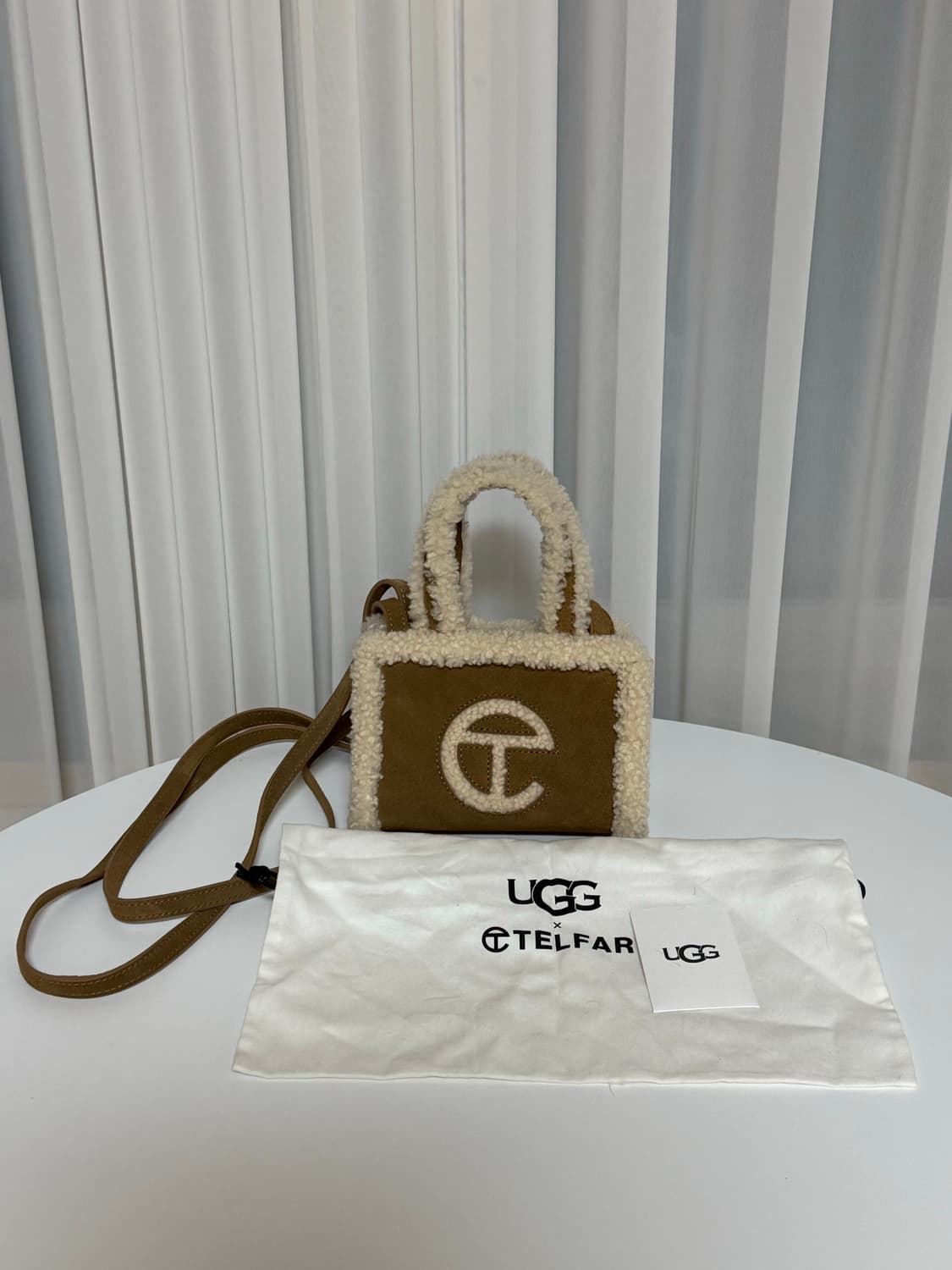 단시간 1회착) 텔파 어그 스몰백 브라운 상품이미지1