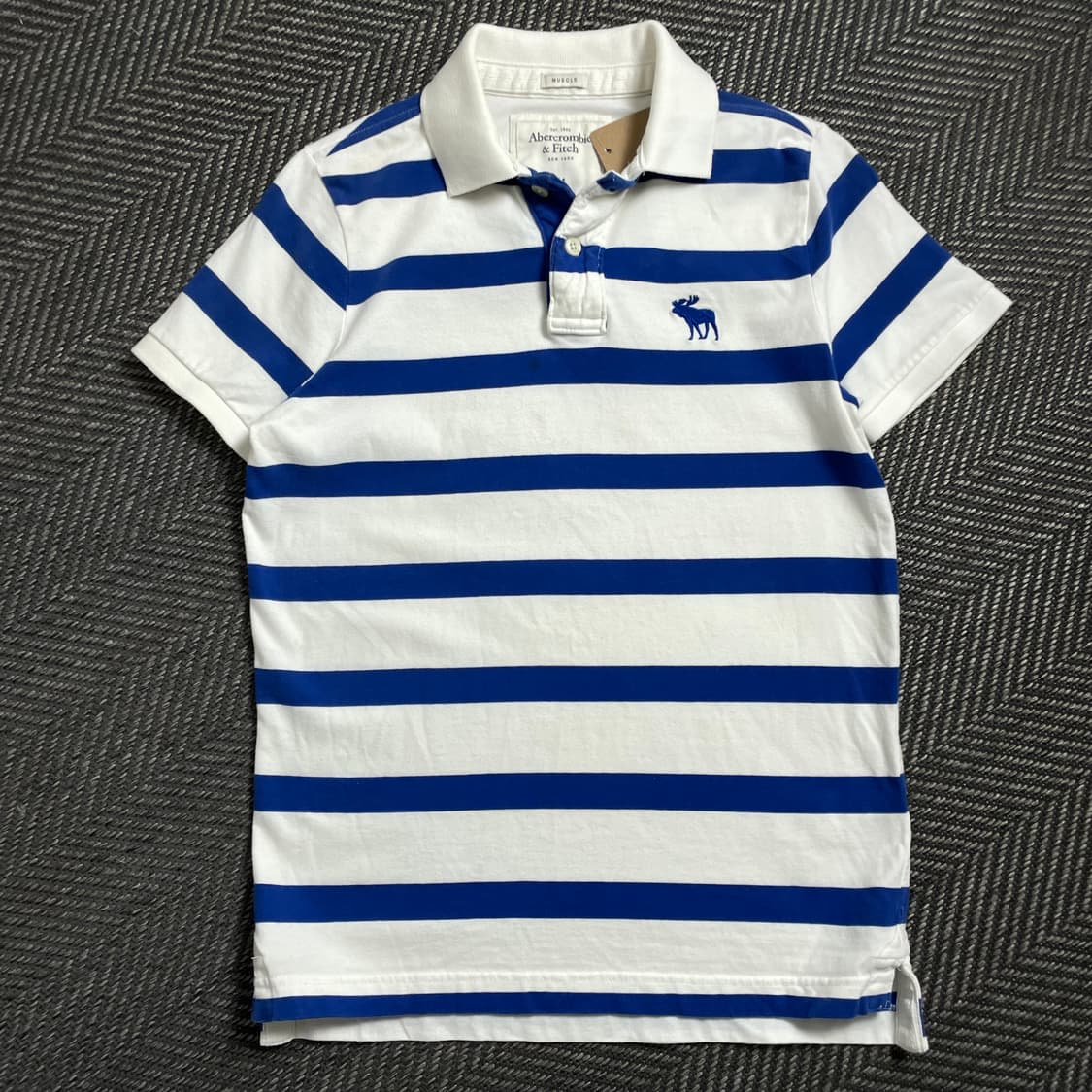 아베크롬비 y2k 스몰로고 스트라이프 카라 티셔츠o 4555 상품이미지1
