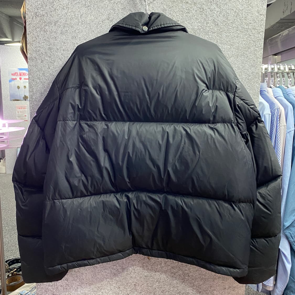 키뮤어 카라 블랙 숏 덕 다운 패딩 B3615 상품이미지4