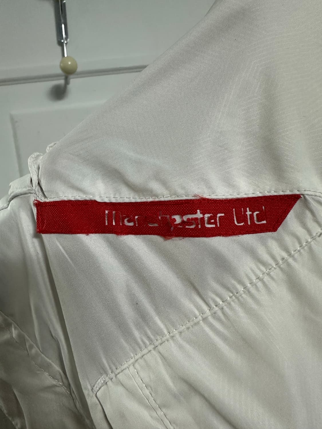 나이키 맨유 바람막이 상품이미지3