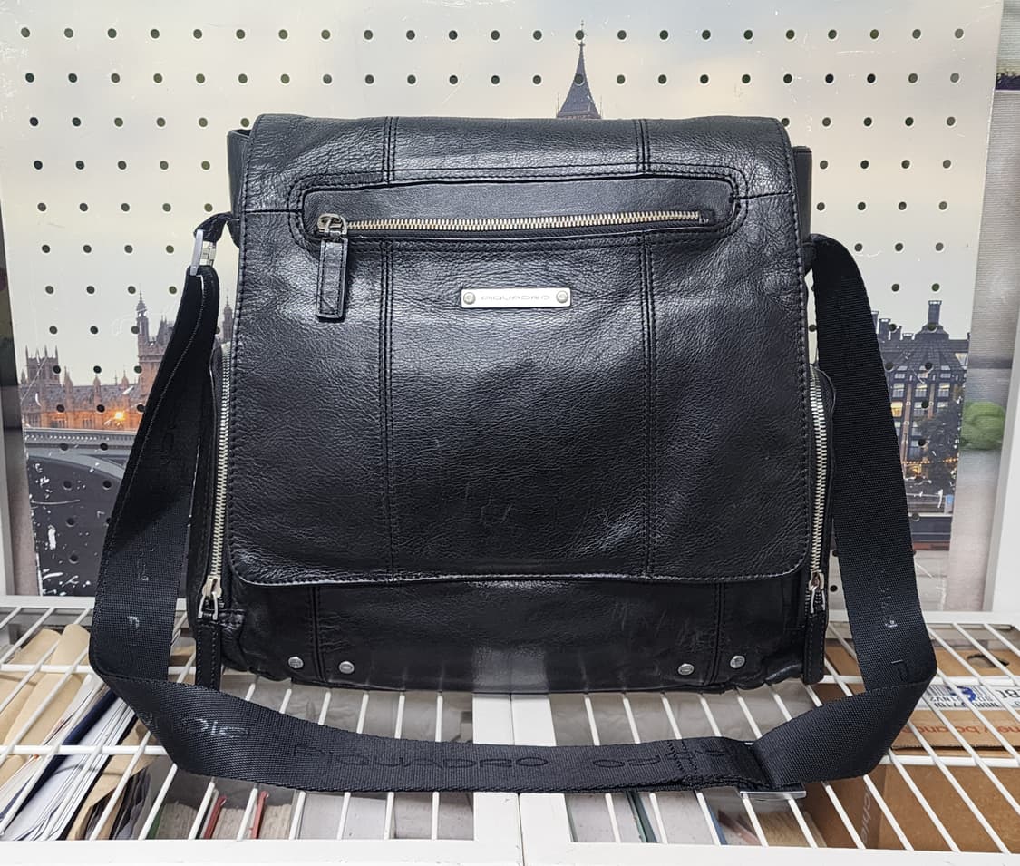 피콰드로 남성크로스백  메신저백 숄더백 가죽가방 BF18 상품이미지1